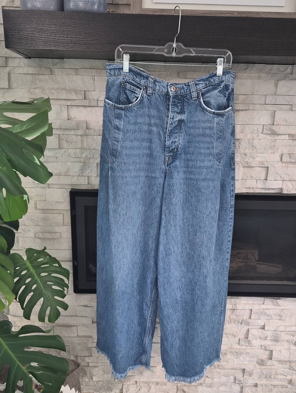 Free People Old West Slouchy Jeans, Sz 31 - Picture 4 of 7